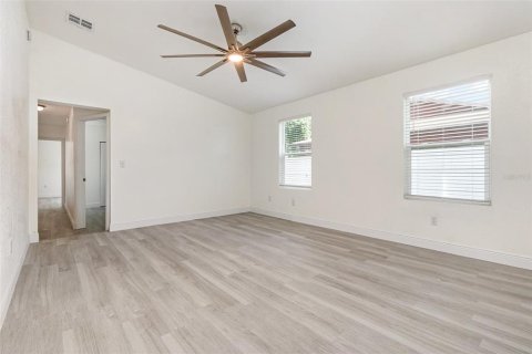 Casa en venta en Bartow, Florida, 4 dormitorios, 176.33 m2 № 1761363 - foto 16