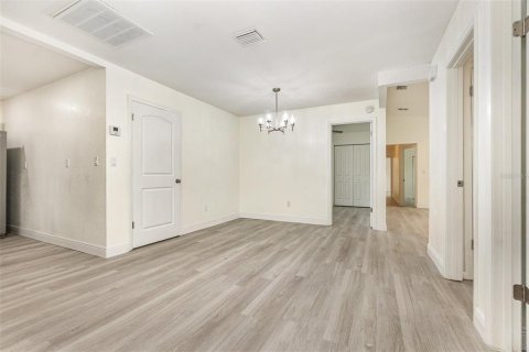 Casa en venta en Bartow, Florida, 4 dormitorios, 176.33 m2 № 1761363 - foto 20