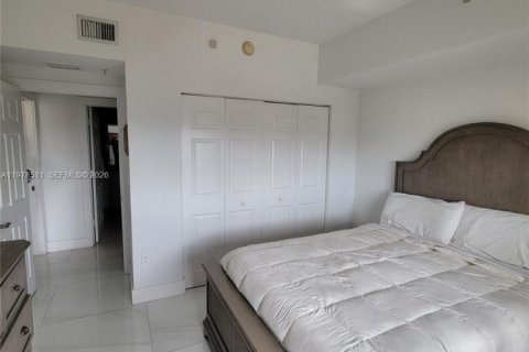 Copropriété à vendre à Coral Gables, Floride: 2 chambres, 107.02 m2 № 2059085 - photo 19