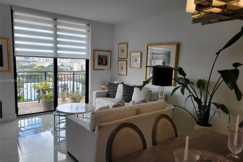 Copropriété à vendre à Coral Gables, Floride: 2 chambres, 107.02 m2 № 2059085 - photo 10