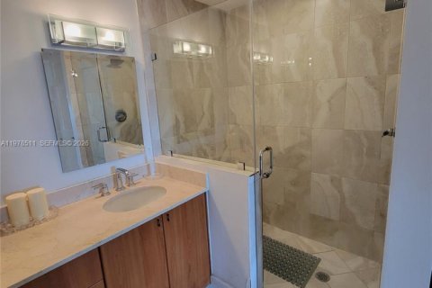 Copropriété à vendre à Coral Gables, Floride: 2 chambres, 107.02 m2 № 2059085 - photo 16