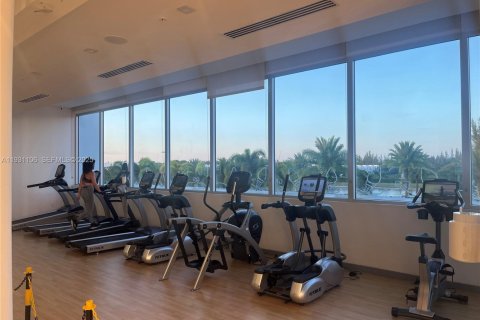 Снять в аренду кондоминиум в Дорал, Флорида 3 спальни, 165.46м2, № 1989784 - фото 27