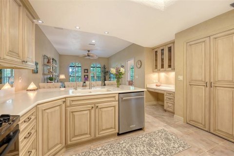 Villa ou maison à vendre à Sarasota, Floride: 3 chambres, 298.87 m2 № 2419735 - photo 20