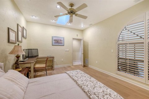 Villa ou maison à vendre à Sarasota, Floride: 3 chambres, 298.87 m2 № 2419735 - photo 28