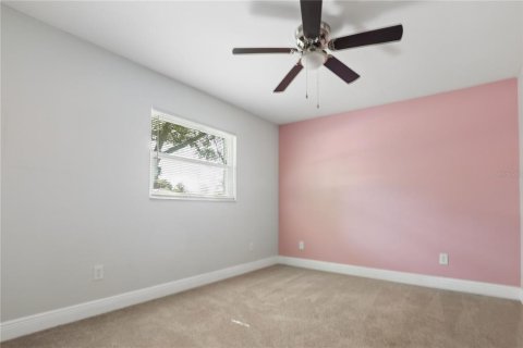 Casa en venta en Orlando, Florida, 4 dormitorios, 162.67 m2 № 2203673 - foto 18