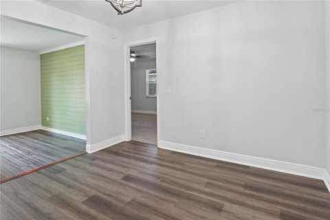 Casa en venta en Orlando, Florida, 4 dormitorios, 162.67 m2 № 2203673 - foto 8
