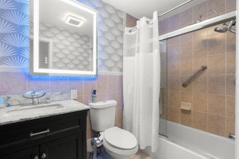 Villa ou maison à vendre à Hollywood, Floride: 3 chambres, 137.03 m2 № 2400846 - photo 7