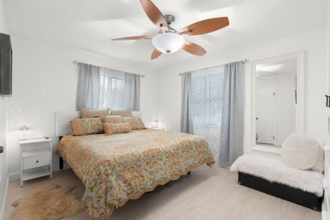 Villa ou maison à vendre à Hollywood, Floride: 3 chambres, 137.03 m2 № 2400846 - photo 3