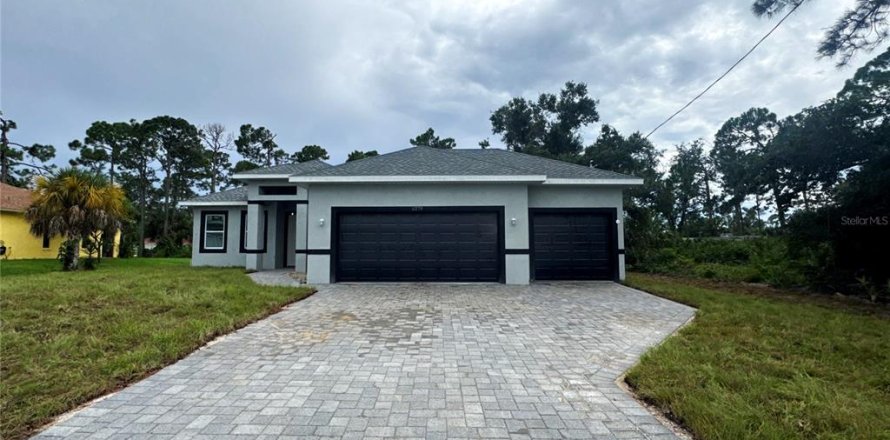 Villa ou maison à North Port, Floride 3 chambres, 170.85 m2 № 1906261