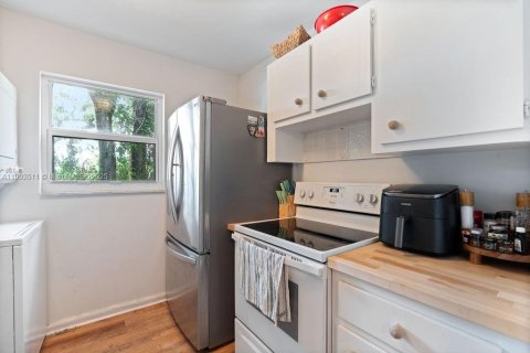 Adosado en venta en Key Largo, Florida, 2 dormitorios, 95.13 m2 № 1954421 - foto 11