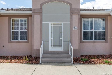 Casa en venta en Beverly Hills, Florida, 3 dormitorios, 240.8 m2 № 1767045 - foto 4