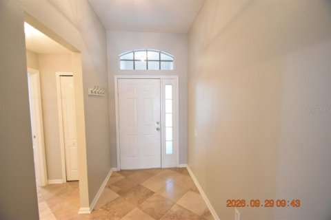 Villa ou maison à louer à Wesley Chapel, Floride: 3 chambres, 141.68 m2 № 2400170 - photo 2