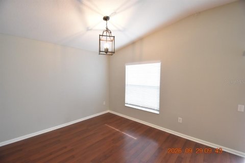 Villa ou maison à louer à Wesley Chapel, Floride: 3 chambres, 141.68 m2 № 2400170 - photo 7