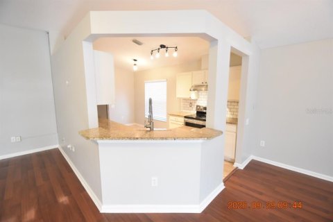 Villa ou maison à louer à Wesley Chapel, Floride: 3 chambres, 141.68 m2 № 2400170 - photo 11