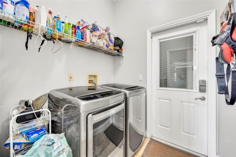 Купить виллу или дом в Орландо, Флорида 6 комнат, 208.94м2, № 1907759 - фото 30