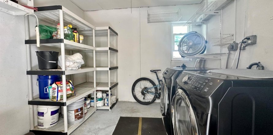 Villa ou maison à Pompano Beach, Floride 3 chambres, 136.19 m2 № 1217609