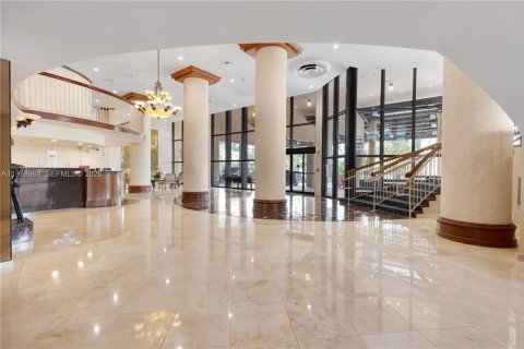 Condominio en venta en Bal Harbour, Florida, 1 dormitorio, 94.67 m2 № 2044559 - foto 29