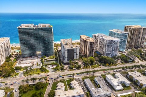 Condominio en venta en Bal Harbour, Florida, 1 dormitorio, 94.67 m2 № 2044559 - foto 5