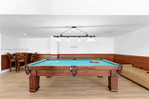 Condominio en venta en Bal Harbour, Florida, 1 dormitorio, 94.67 m2 № 2044559 - foto 25