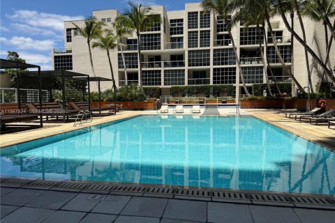 Copropriété à vendre à Miami, Floride: 1 chambre, 61.69 m2 № 2059347 - photo 24