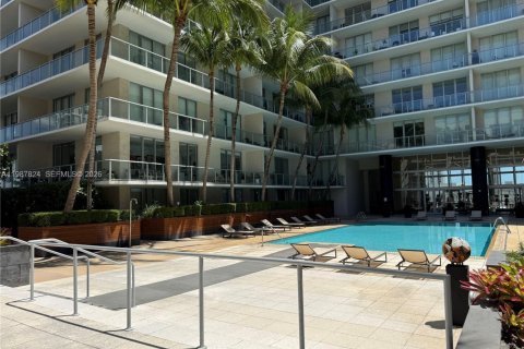 Copropriété à vendre à Miami, Floride: 1 chambre, 61.69 m2 № 2059347 - photo 25