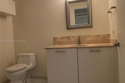 Copropriété à vendre à Miami, Floride: 1 chambre, 61.69 m2 № 2059347 - photo 18
