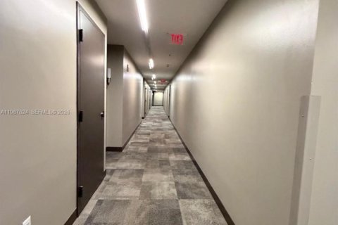 Copropriété à vendre à Miami, Floride: 1 chambre, 61.69 m2 № 2059347 - photo 22