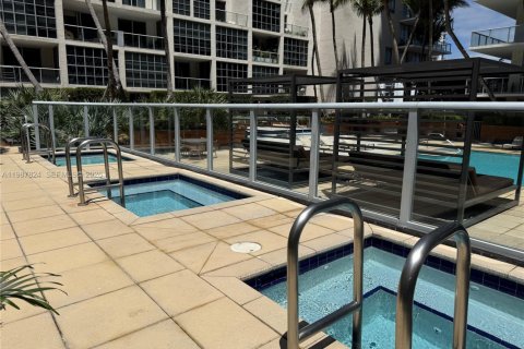 Copropriété à vendre à Miami, Floride: 1 chambre, 61.69 m2 № 2059347 - photo 26