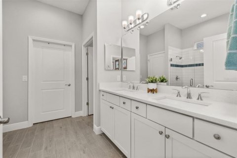 Villa ou maison à vendre à Kissimmee, Floride: 3 chambres, 182.83 m2 № 1542538 - photo 5