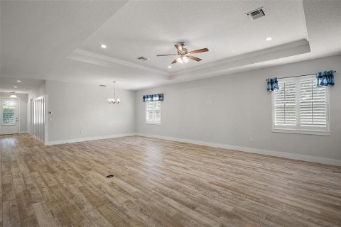 Villa ou maison à vendre à Howey-in-the-Hills, Floride: 3 chambres, 204.76 m2 № 1620309 - photo 8