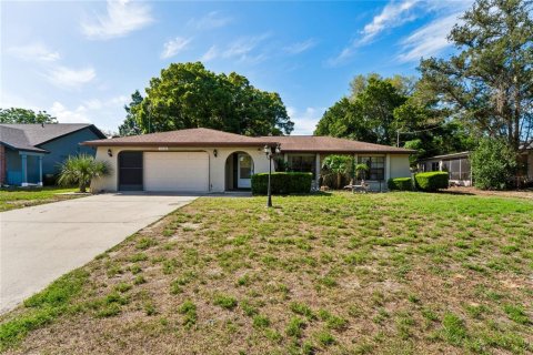 Casa en venta en Spring Hill, Florida, 2 dormitorios, 135.27 m2 № 2238180 - foto 2