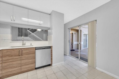 Touwnhouse à louer à Cooper City, Floride: 3 chambres, 154.78 m2 № 1956717 - photo 15