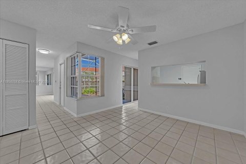 Touwnhouse à louer à Cooper City, Floride: 3 chambres, 154.78 m2 № 1956717 - photo 10