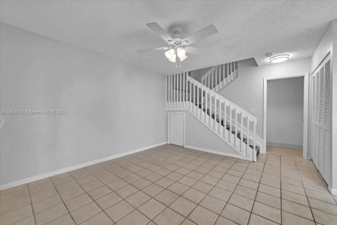 Touwnhouse à louer à Cooper City, Floride: 3 chambres, 154.78 m2 № 1956717 - photo 11