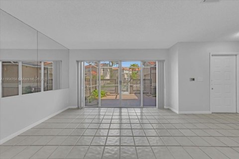 Touwnhouse à louer à Cooper City, Floride: 3 chambres, 154.78 m2 № 1956717 - photo 7