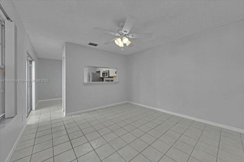 Touwnhouse à louer à Cooper City, Floride: 3 chambres, 154.78 m2 № 1956717 - photo 8