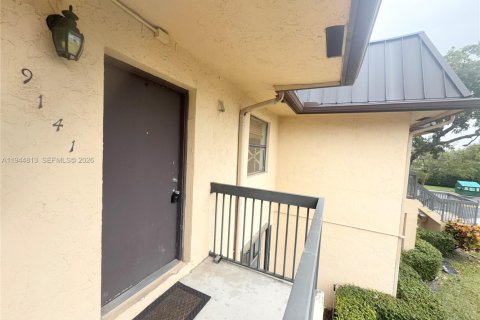 Купить кондоминиум в Пемброк-Пайнс, Флорида 2 спальни, 73.11м2, № 2001400 - фото 4