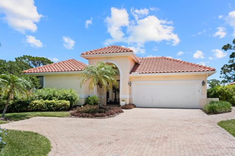 House in Palm City, Florida 3 bedrooms, 259.48 sq.m. № 2190640 - photo 8