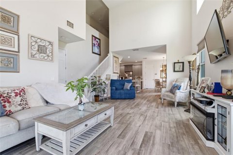 Touwnhouse à vendre à Clearwater, Floride: 4 chambres, 212.1 m2 № 2210097 - photo 5