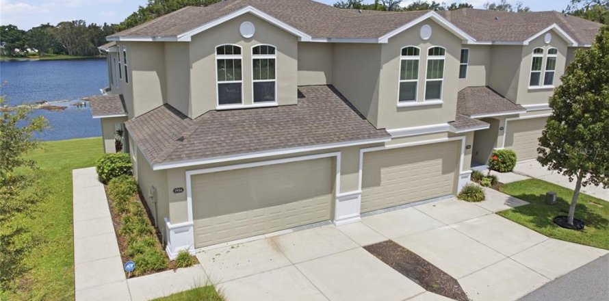 Touwnhouse à Clearwater, Floride 4 chambres, 212.1 m2 № 2210097