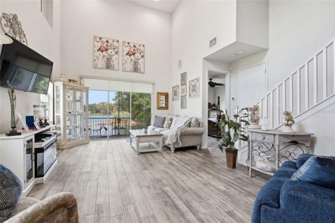 Touwnhouse à vendre à Clearwater, Floride: 4 chambres, 212.1 m2 № 2210097 - photo 4