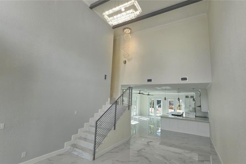 Casa en venta en Sarasota, Florida, 6 dormitorios, 436.55 m2 № 1792032 - foto 12