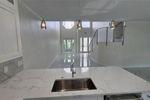 Casa en venta en Sarasota, Florida, 6 dormitorios, 436.55 m2 № 1792032 - foto 9