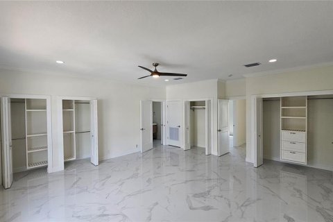Casa en venta en Sarasota, Florida, 6 dormitorios, 436.55 m2 № 1792032 - foto 15