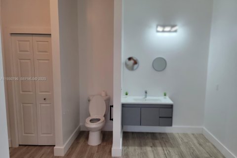 Villa ou maison à vendre à Fort Myers, Floride: 3 chambres № 1989332 - photo 24