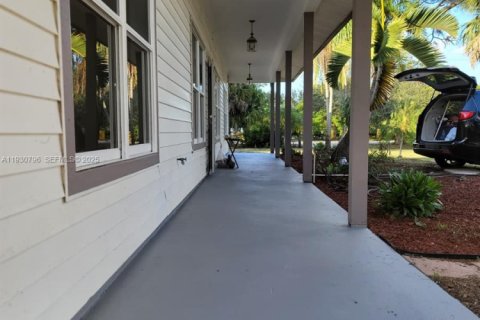 Villa ou maison à vendre à Fort Myers, Floride: 3 chambres № 1989332 - photo 22