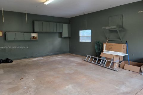 Villa ou maison à vendre à Fort Myers, Floride: 3 chambres № 1989332 - photo 7