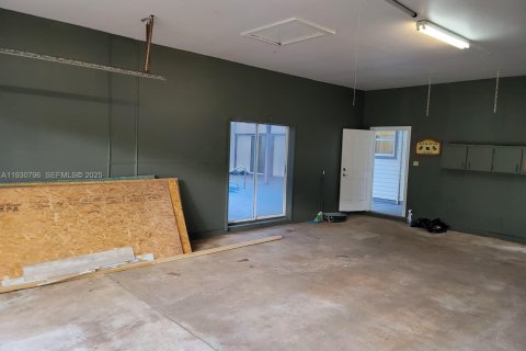 Villa ou maison à vendre à Fort Myers, Floride: 3 chambres № 1989332 - photo 6