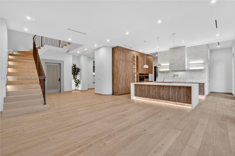 Casa en venta en Coral Gables, Florida, 6 dormitorios, 413.88 m2 № 2029410 - foto 6