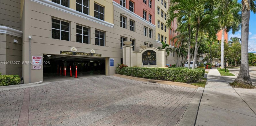 Condominio en Sunny Isles Beach, Florida, 2 dormitorios  № 2033509